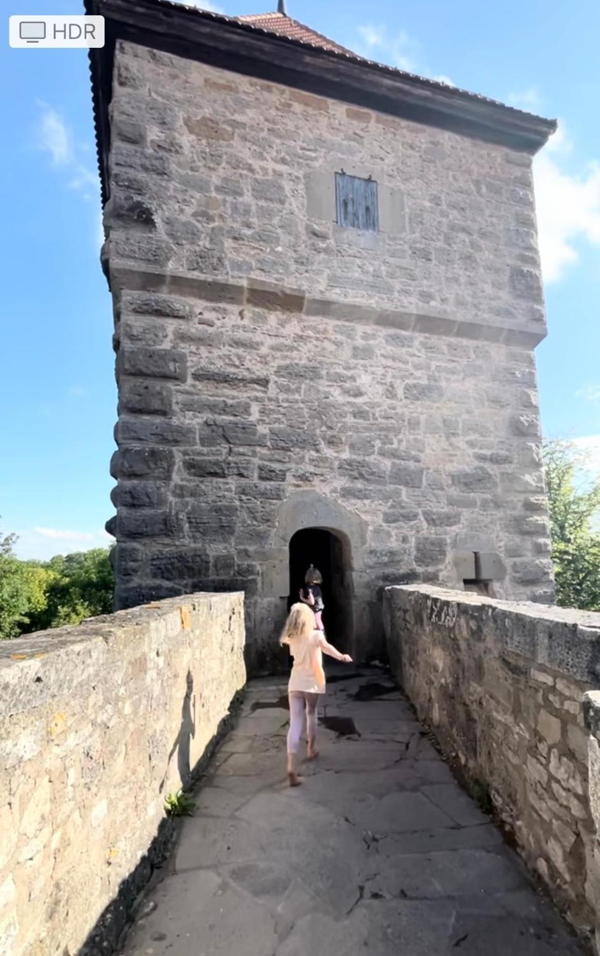 Tauberchalet - Luxury Biohacking & Natur-Retreat Mit Whirlpool & Sauna - Familienfreundlich Rothenburg ob der Tauber Buitenkant foto